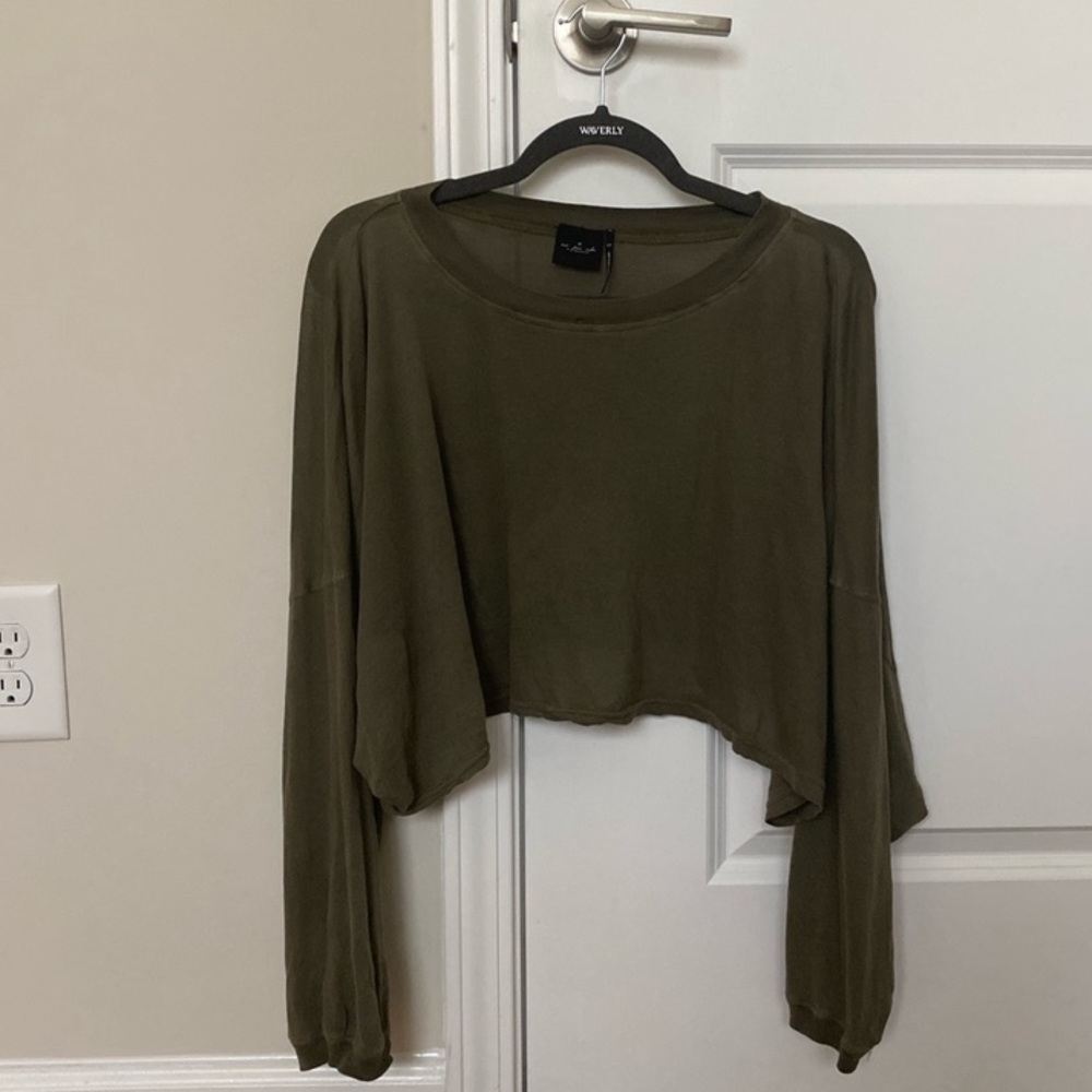 Crop top - Picture 3 of 3